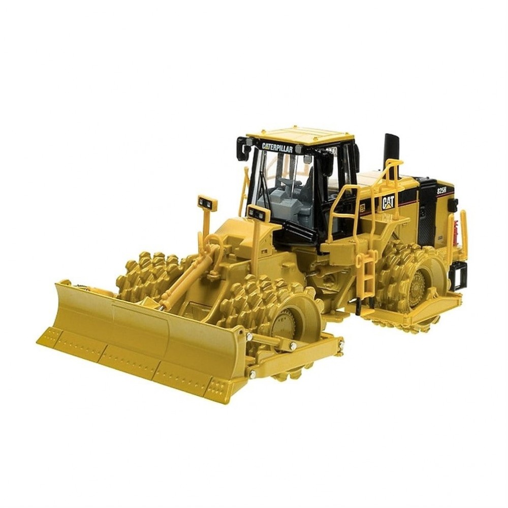 1:50 CAT 825H TOPRAK SİLİNDİRİ MODEL ARAÇ (4)